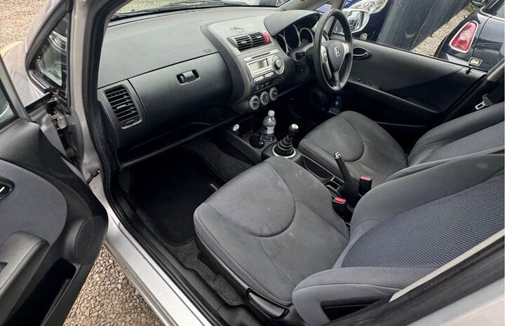 
								2008 Honda Jazz full									