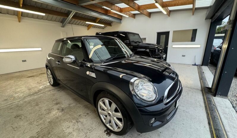
								2007 MINI cooper full									