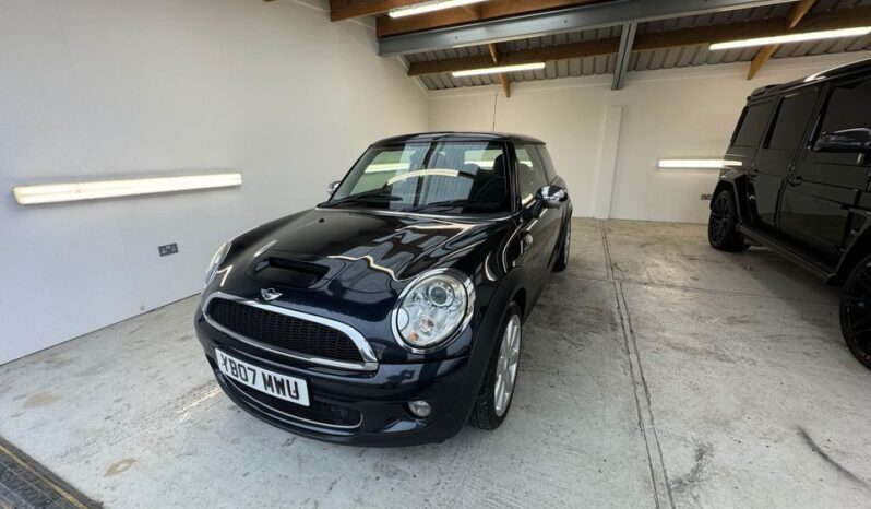 
								2007 MINI cooper full									
