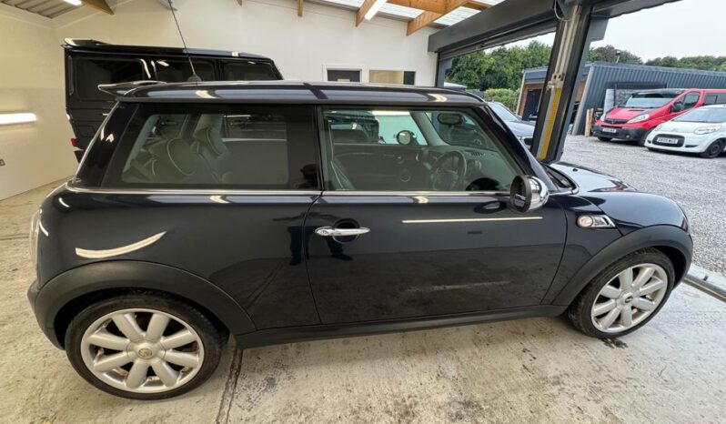 
								2007 MINI cooper full									